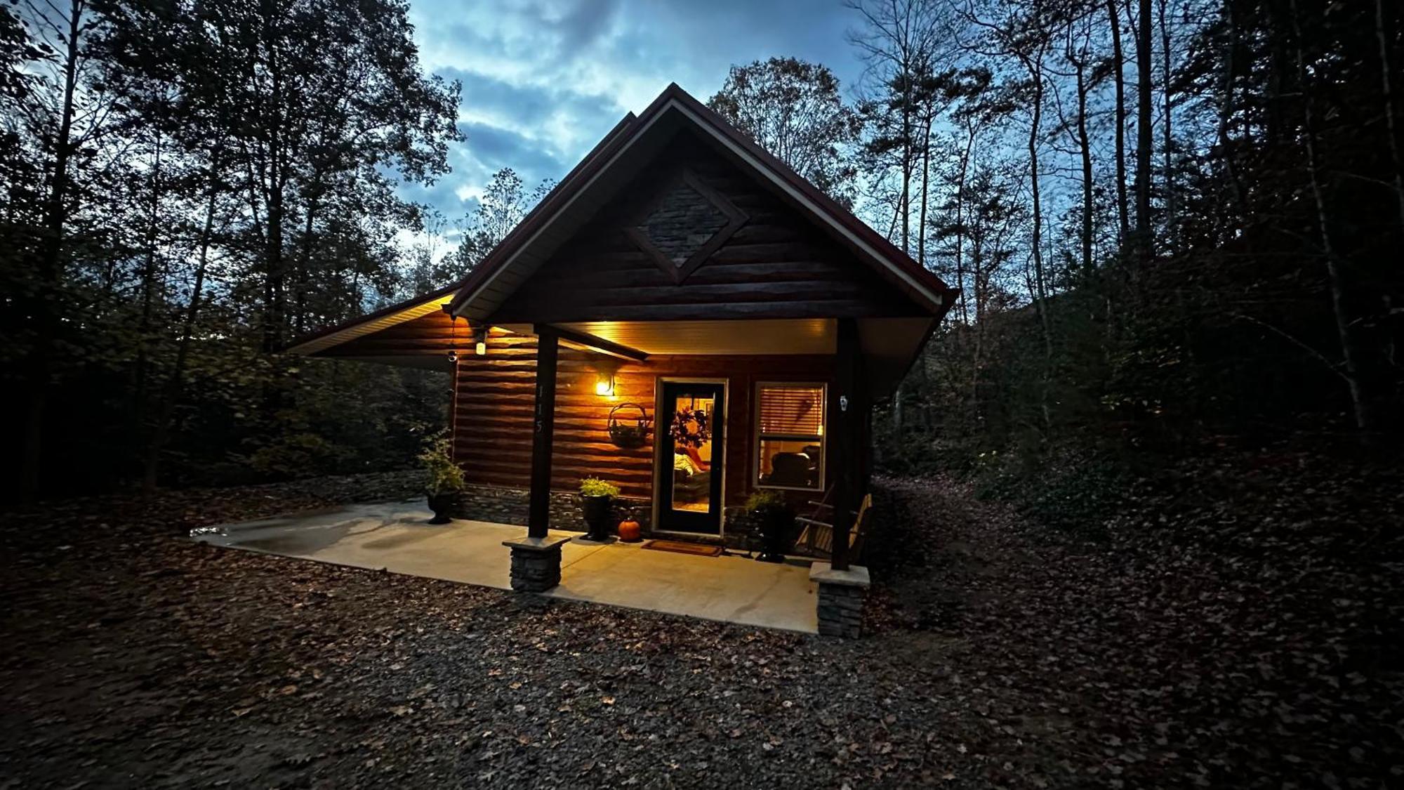 Appalachian Mountain Cabin-Updated-Private-Rafting On Ocoee River-Hiking-Waterfalls-Wifi-Pets Ok 墨菲 外观 照片